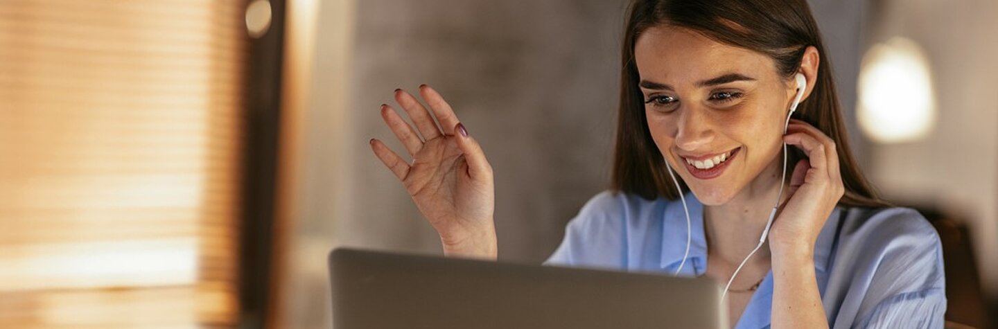 iQ Lingua ile online Almanca öğrenin