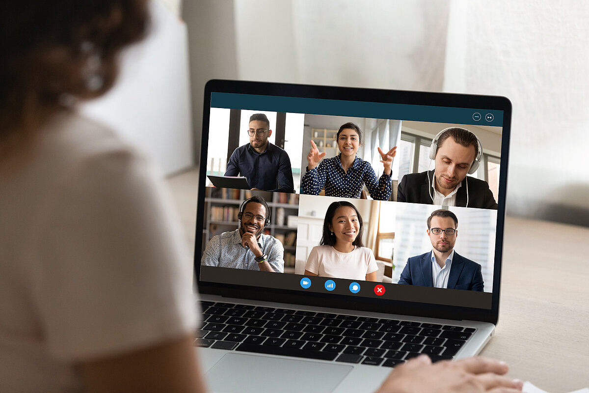 Online Konversationskurs Deutsch bei iQ Lingua 