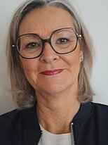 Bild: Heike Scharf - Ihre Ansprechpartnerin an der Sprachschule iQ Lingua Hanau